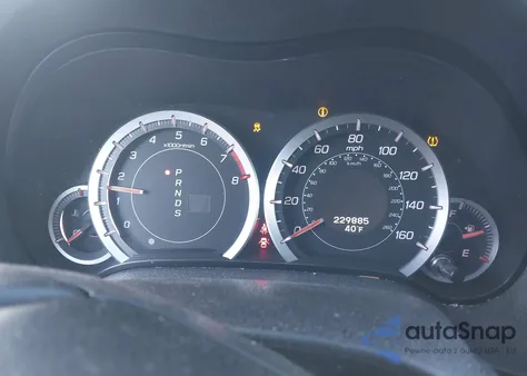 2011 Acura Tsx 2.4 from USA, damaged, VIN JH4CU2F62BC013776